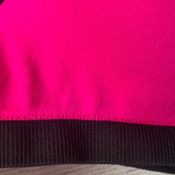 Retro Urbanology Pink and Black Sports Bra Underwire Racerback Size 36/38 B/C - Picture 7 of 15